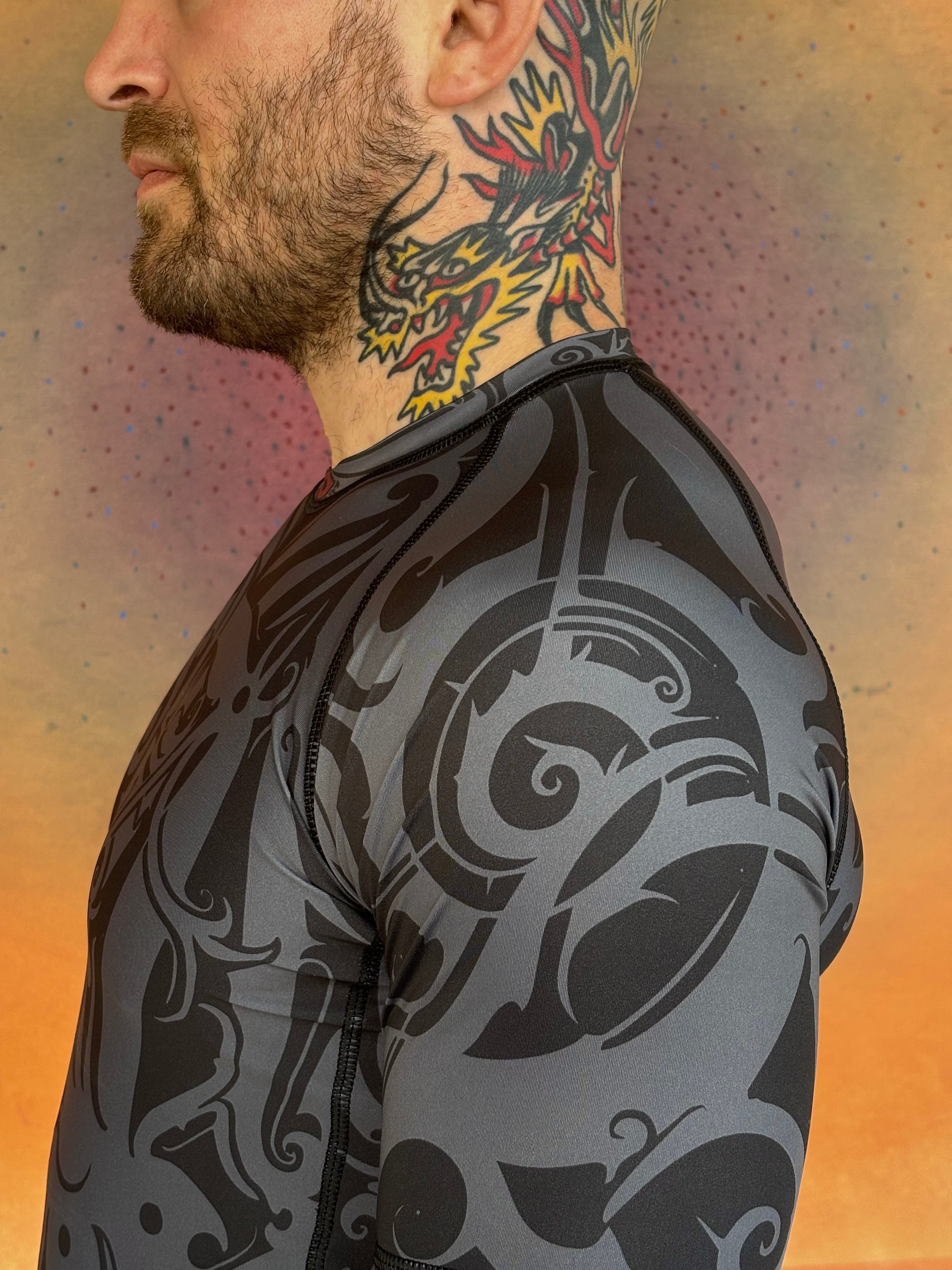MINDS EYE x JULIAN BAST BORNEO RASHGUARD
